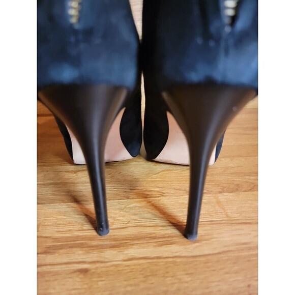 Ann Taylor Heeled Booties - Picture 5 of 11